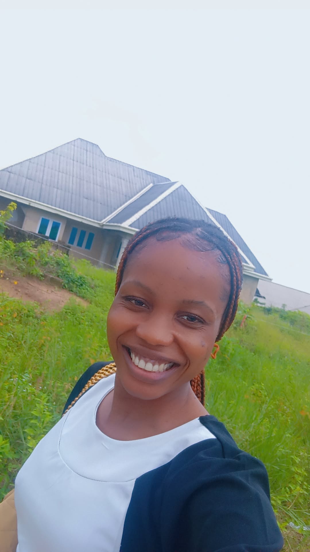 Myglit Jobs |  Favour Nnennaya - Recruiter