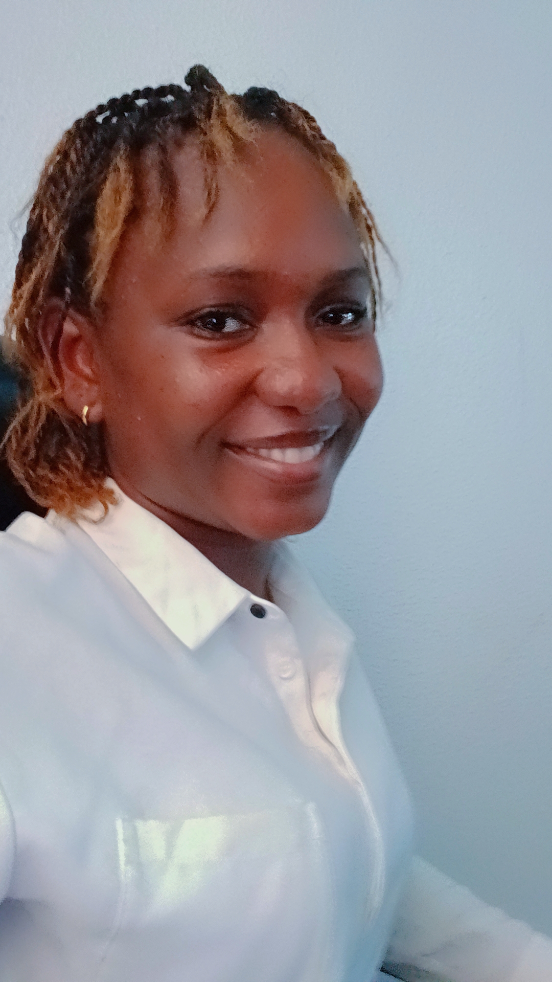 Myglit Jobs |  Deborah Etiaka - Recruiter